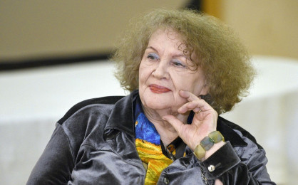 Ліна Костенко «Вечірнє сонце, дякую за день»: вірш і його сила